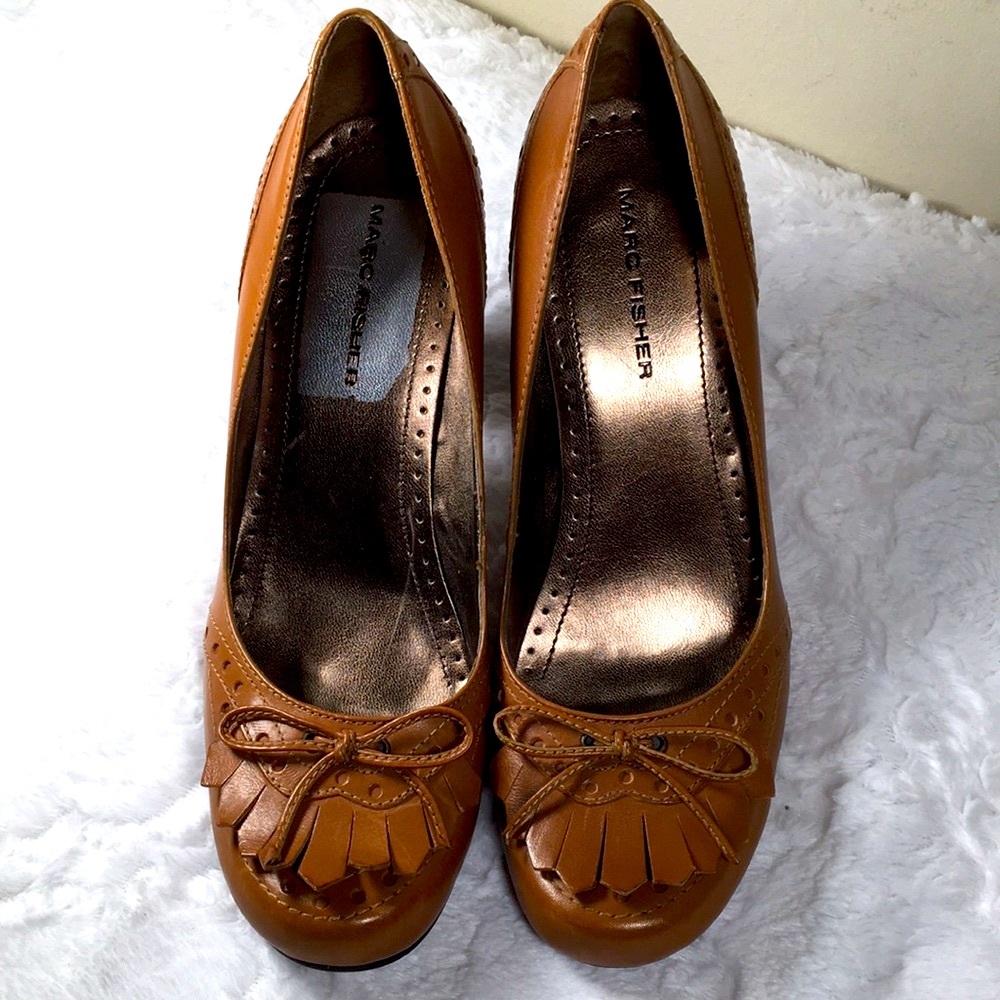 Brown Leather Loafer Pumps